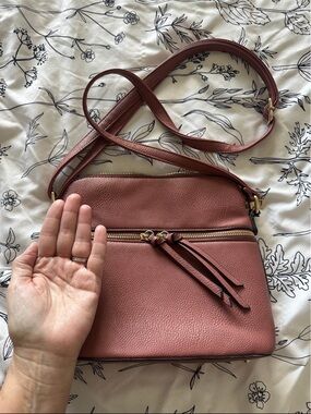 Women's Crossbody Leather Bag in Dusty Rose